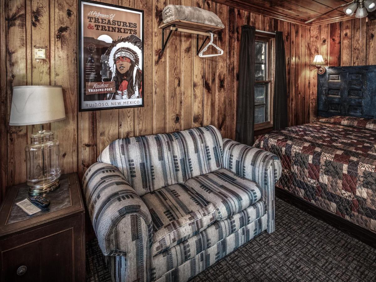 Apache Village 4, King Studio, Midtown, Sleeps 2 Ruidoso Buitenkant foto